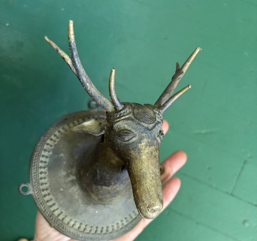 Vtg brass deer - deer, wall